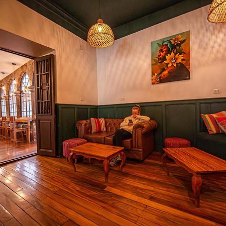 Black Llama Hostel كوسكو المظهر الخارجي الصورة