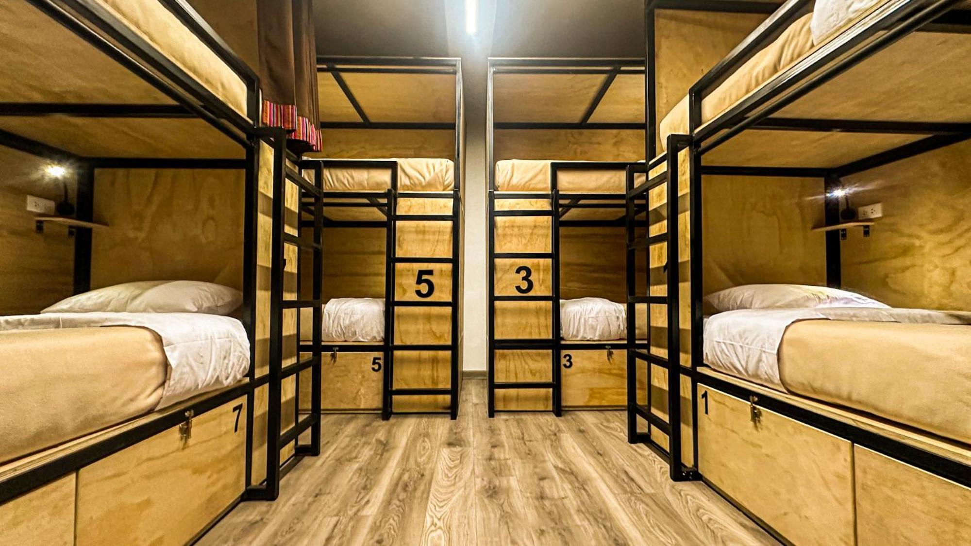 Black Llama Hostel كوسكو الغرفة الصورة