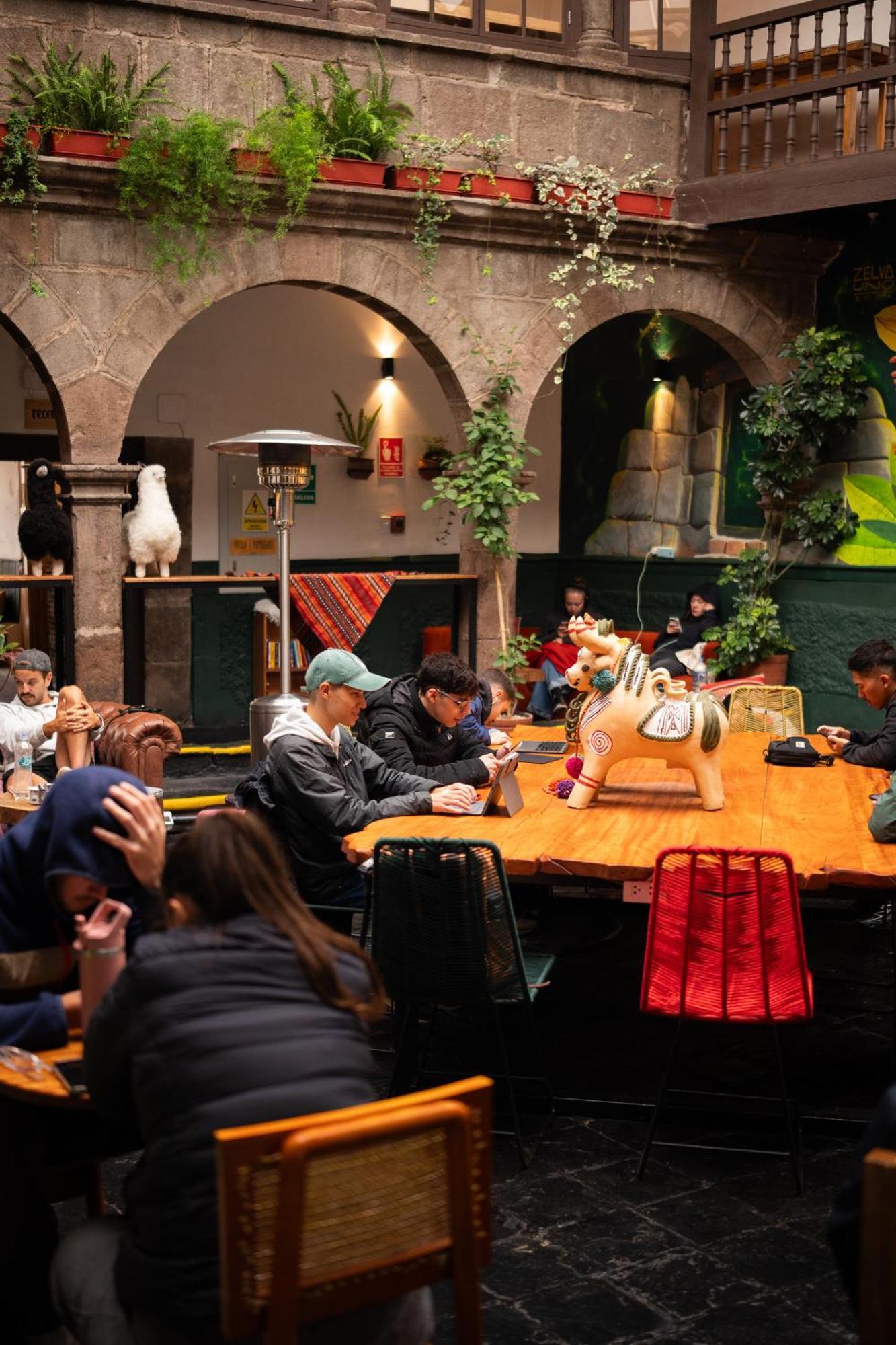 Black Llama Hostel كوسكو المظهر الخارجي الصورة
